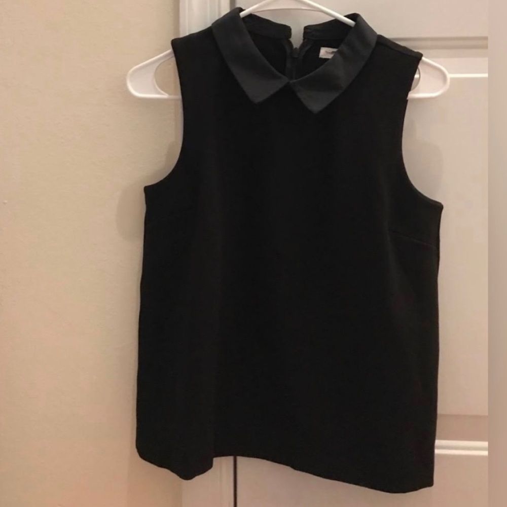 Madewell black sleeveless satin collared top Large